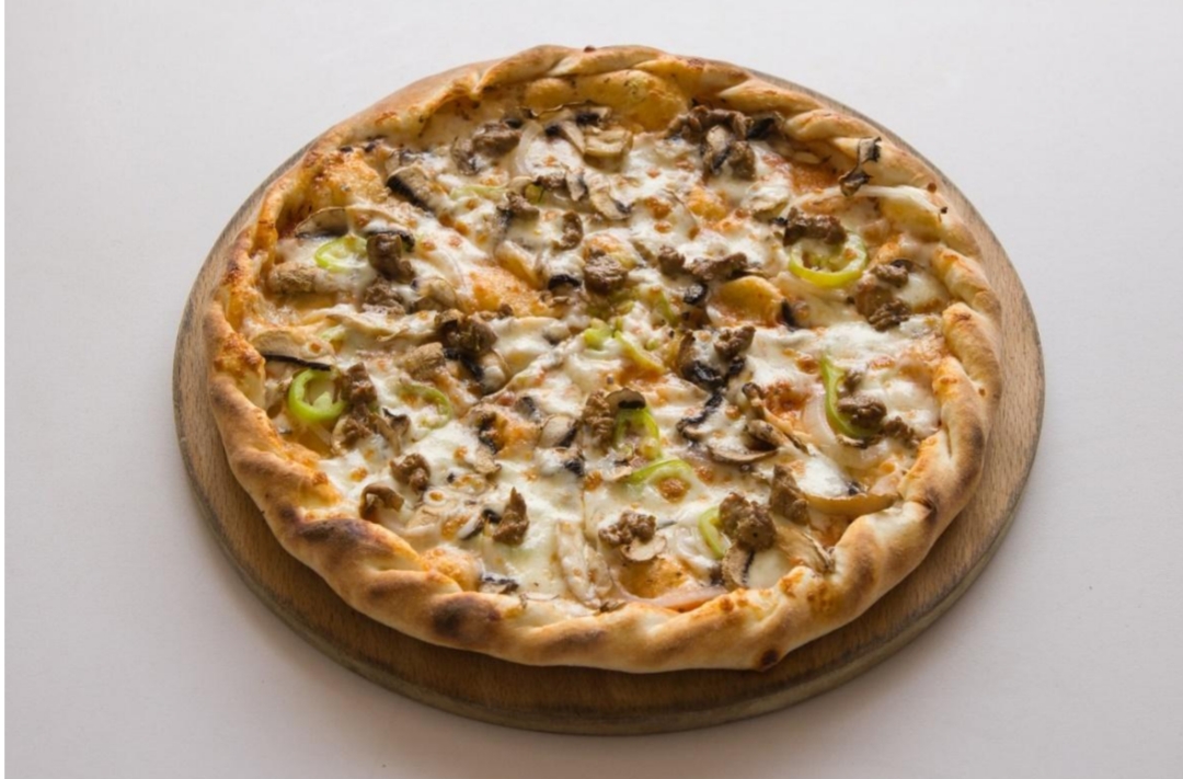 White Mushroom Pizza